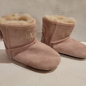 UGG girl boots booties pink baby size 4 5 shoes